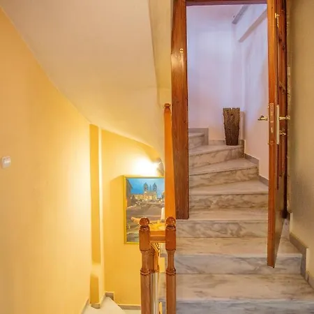 George Néa Péramos